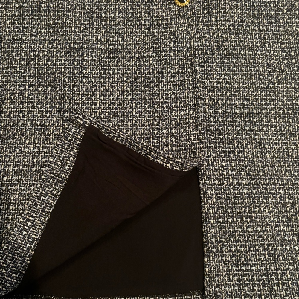 St. John Tweed A-Line Skirt - Size 18 - Picture 4 of 9